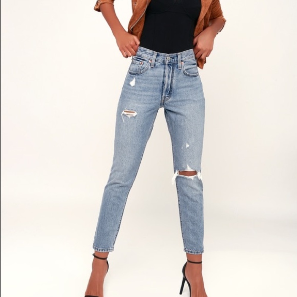 Revolve Levi’s 501 Skinny ‘Can’t Touch This’